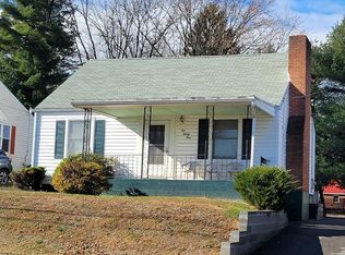 221 Devonshire Rd, Hagerstown, MD 21740