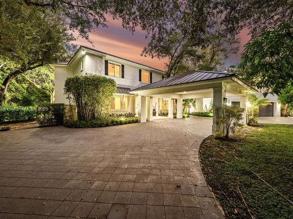 8923 SW 67th Ave, Pinecrest, FL 33156