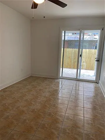 2 bed, 1.0 bath, 720 sqft, $999 — Photo 3