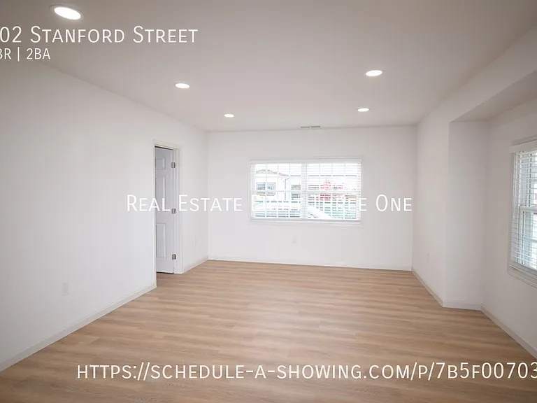 202 Stanford St — Photo 18