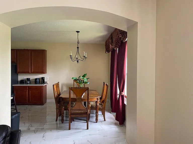 2705 Grapevine Crst — Photo 16
