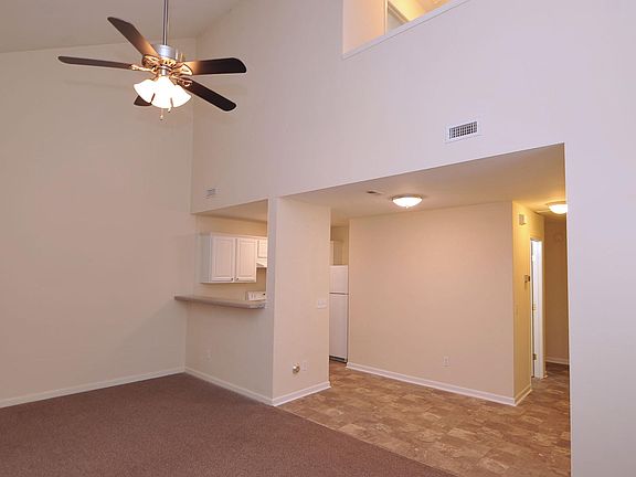4th image of 4213 Sequoia Ct
