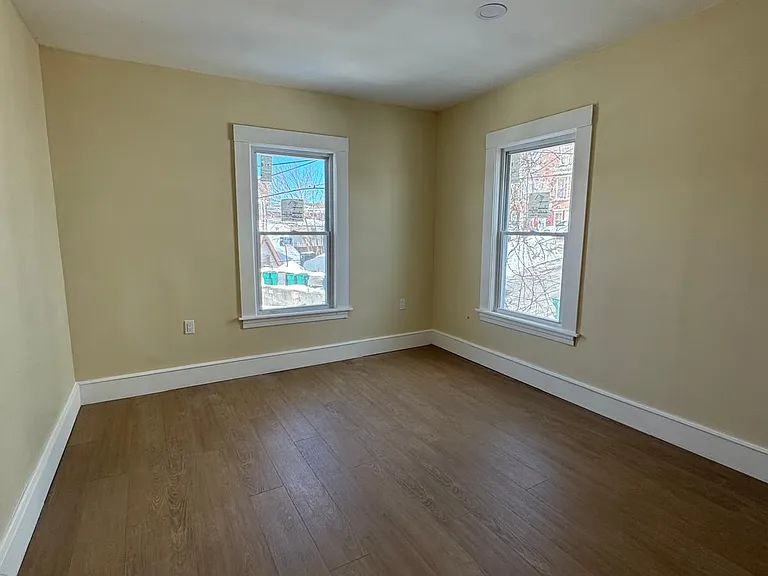 7 Mount Vernon St #1 — Photo 3