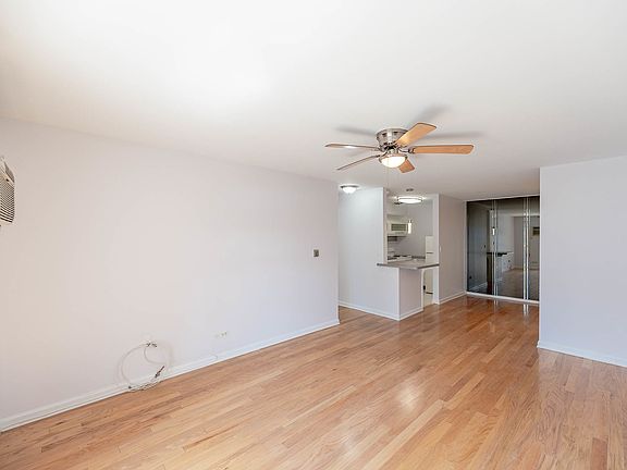 4th image of 314 Lathrop Ave APT 105