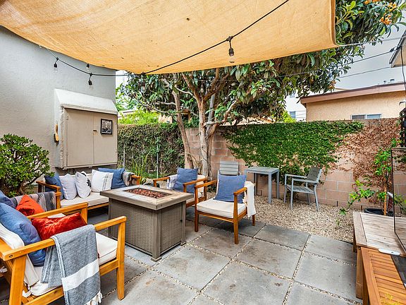 3rd image of 2339 Abbot Kinney Blvd #2341-1/2