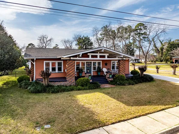 405 Gilmore St, Ashburn, GA 31714