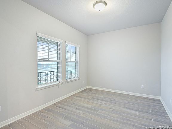 4th image of 26038 Scenic Crest Blvd