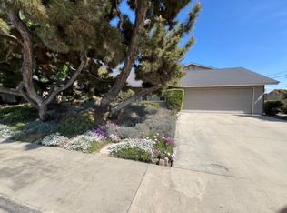 2500 14th Ave APT A, Kingsburg, CA 93631