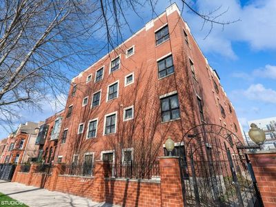 2136 W Monroe St APT 401, Chicago, IL, 60612