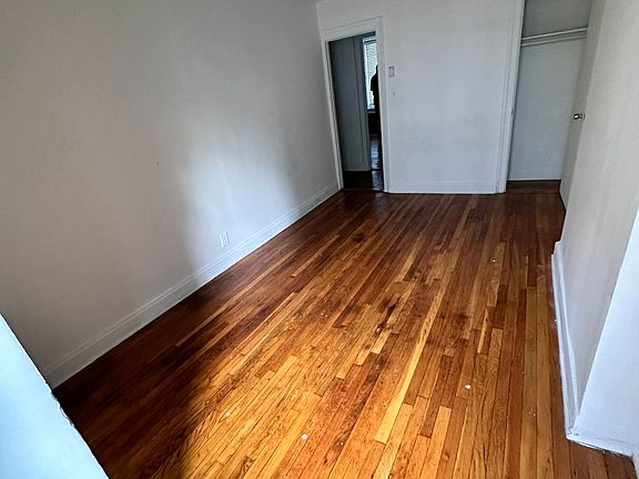 4th image of 32 Joralemon St #70