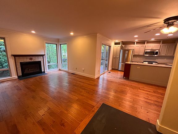 3rd image of 243 S Palatine Hill Rd