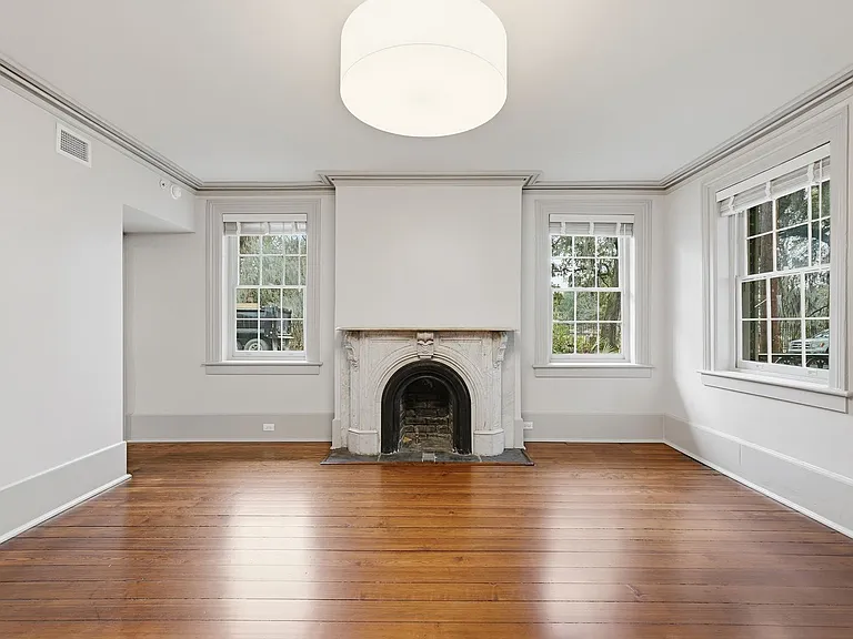 124 E McDonough St — Photo 43