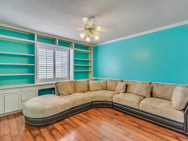 1209 Wind Ridge Dr — Photo 31