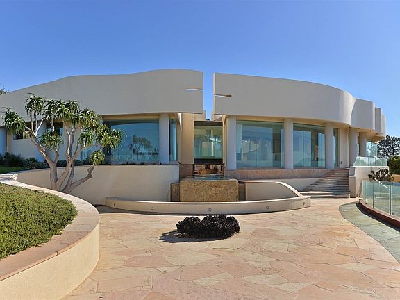 2nd image of 9046 La Jolla Shores Ln