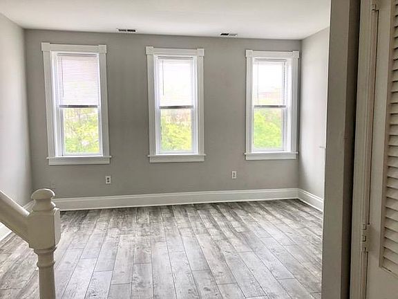 2nd image of 203 E Mount Royal Ave Floor 2