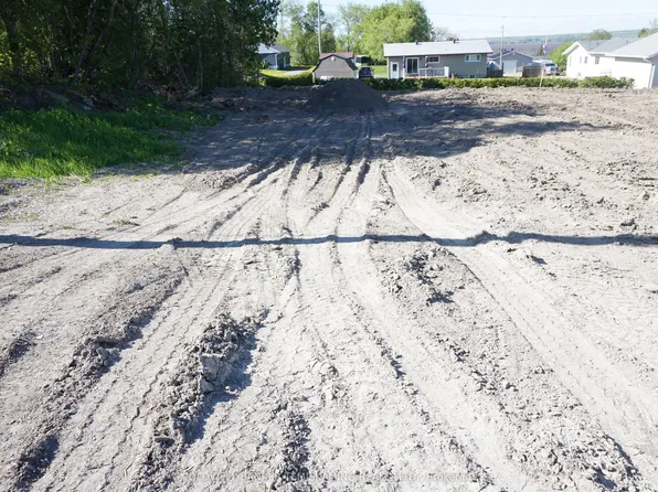 LOT 75 Albert St E, Temiskaming Shores, ON P0J 1K0