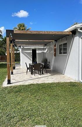 2nd image of 11620 NW 1st Ave