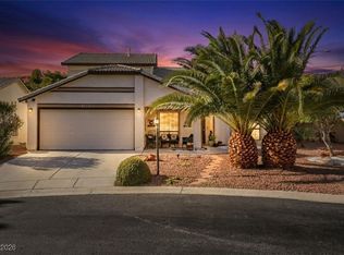 5553 Singing Hills Dr, Las Vegas, NV 89130