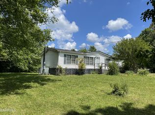 8636 Greenwell Rd, Powell, TN 37849