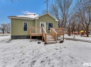 640 Prairie Ave, Standard City, IL 62640