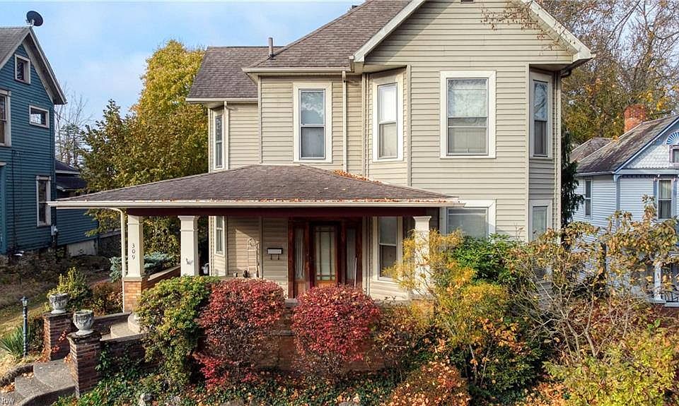 1st image of 309 N 9th St