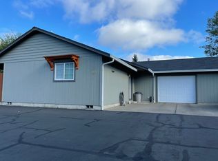81 NW Civil Bend Ave, Winston, OR 97496
