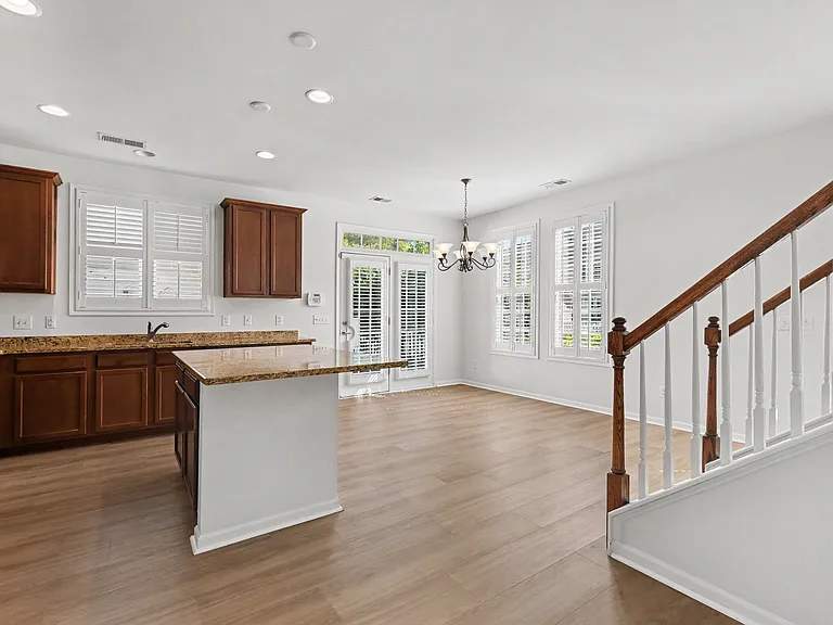 11245 Cedar Walk Ln — Photo 8