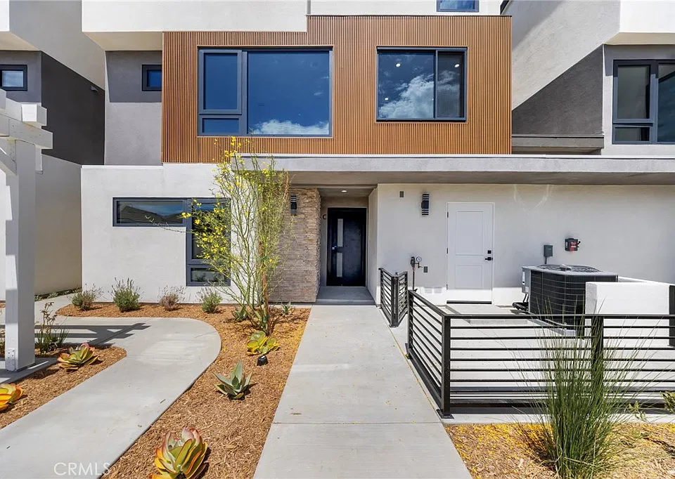 4450 Temple City Blvd #C