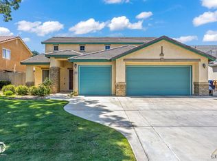 9005 Staten Island Dr, Bakersfield, CA 93311