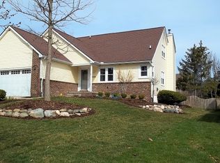 2035 Ridge Ave, Ann Arbor, MI 48104