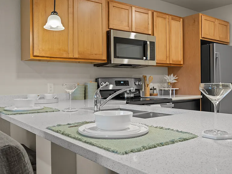 Spanish Moss Eco Apartments — Photo 3