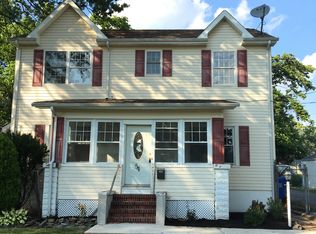 54 S Hill Rd, Colonia, NJ 07067