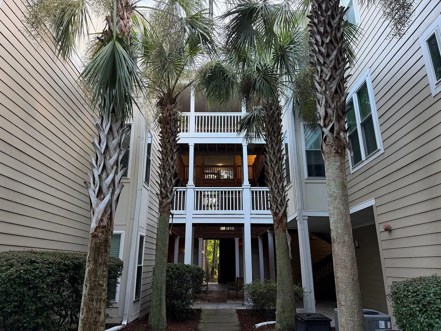 3 Bedroom 2 Bath Condo in The Colony at Heron Reserve - West Ashley — Photo 2