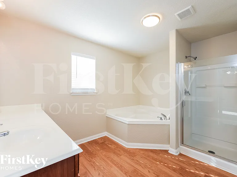 5831 Forest Cyn — Photo 10