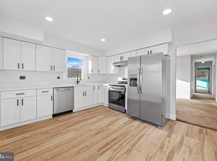 1 Beth Ann Way, Ewing, NJ 08638