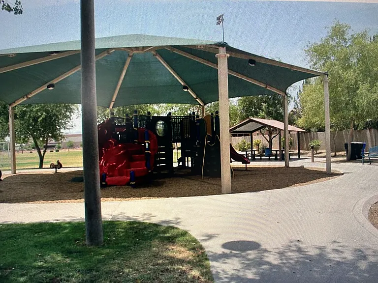Tolleson Veteran's park covered playground