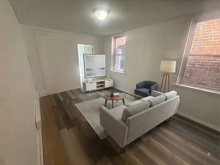 107 S Essex Ave #3 — Photo 6