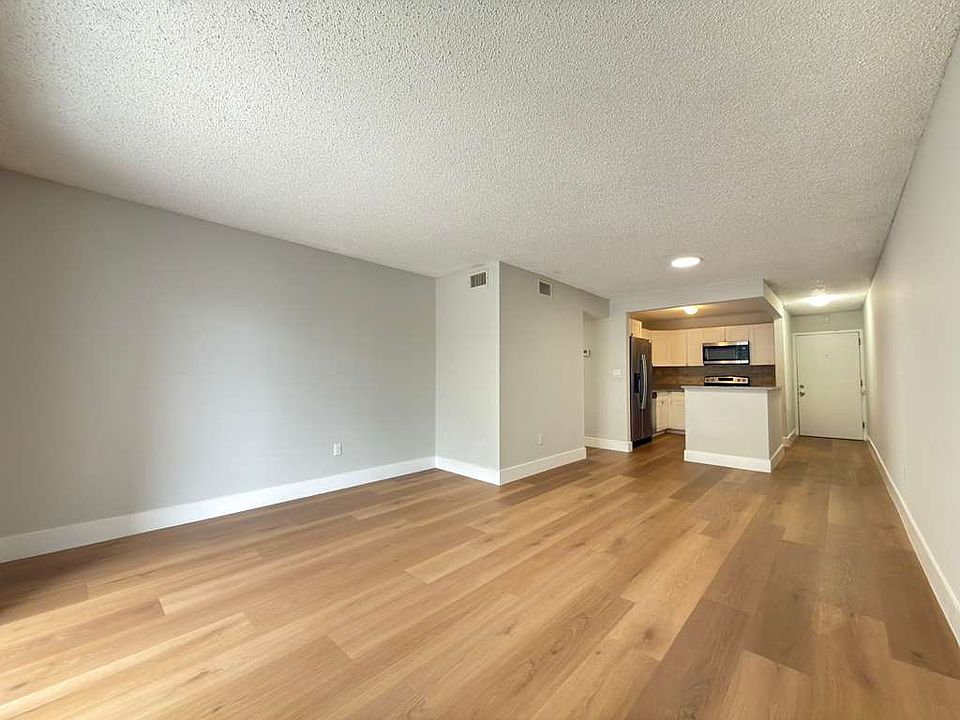 1st image of 4304 NW 9th Ave APT 1-2C