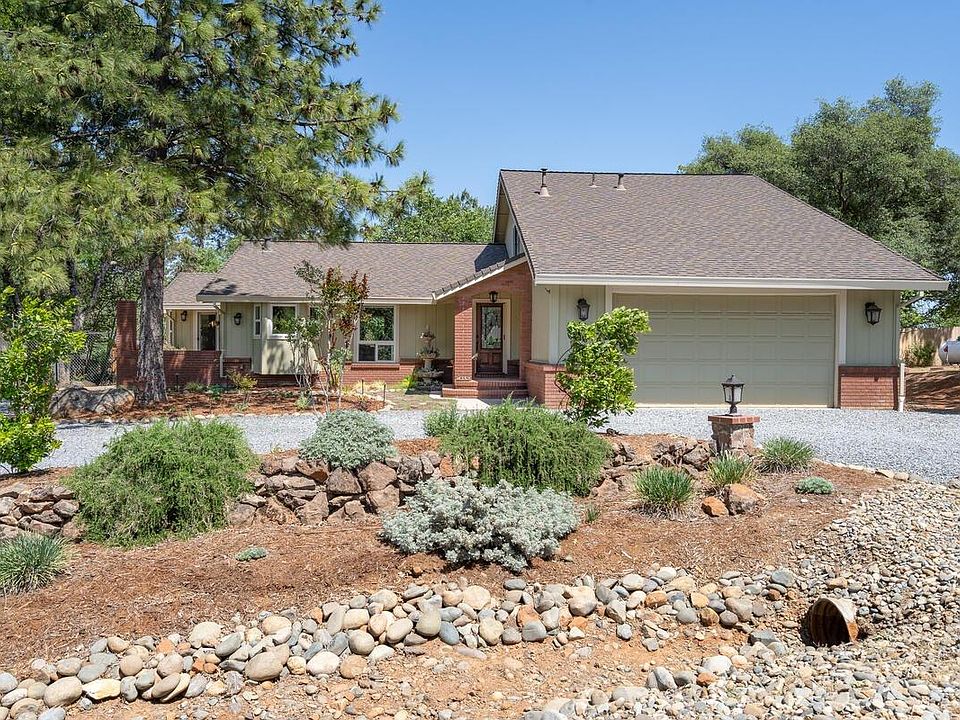 1st image of 3520 Rosebud Dr