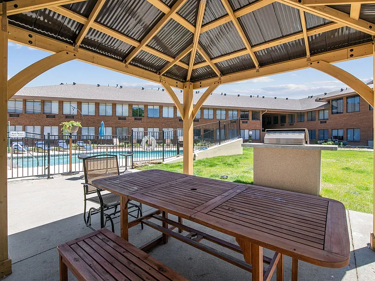 Vivo Living Longmont — Photo 13