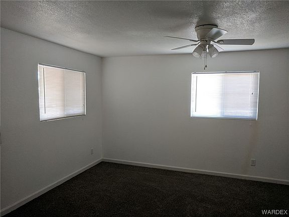 4th image of 444 Long Avenue