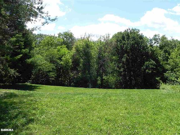 4th image of 18 Bayward Dr