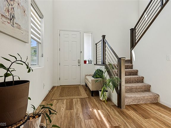 5th image of 3094 Mountain Bay Ave