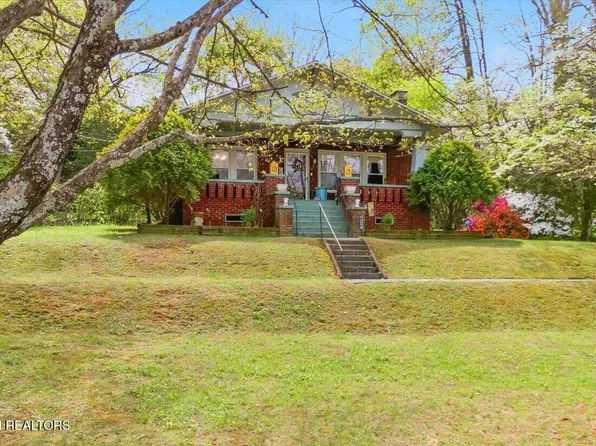 2538 Forestdale Ave, Knoxville, TN 37917
