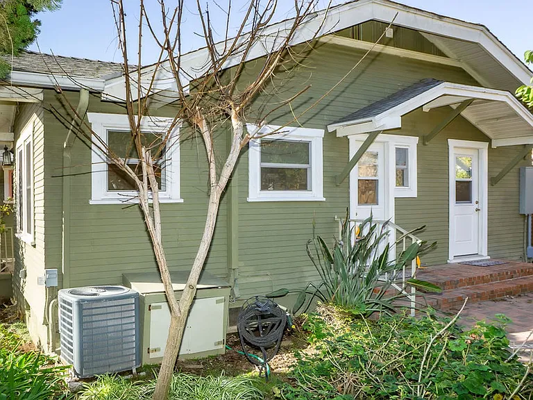 3635 Pershing Ave — Photo 27