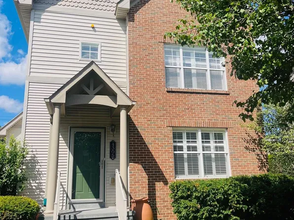 4305 Aretha Ave, Detroit, MI 48201