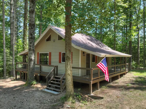 146 Holly Cir, Suches, GA 30572