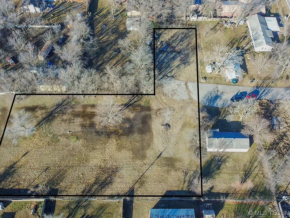 1st image of 1440 N 154th Ave E