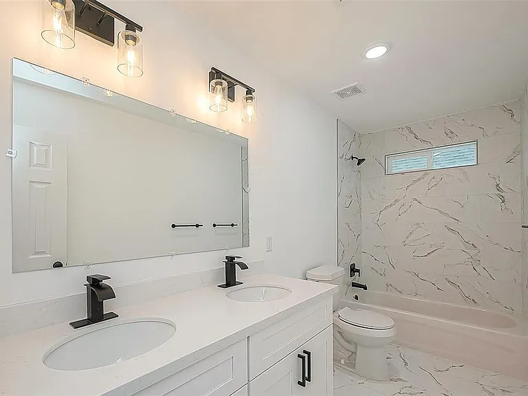 8212 Sparta St — Photo 12