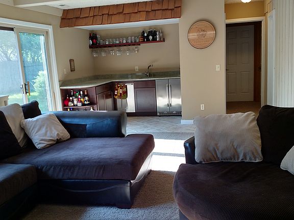 2nd image of 7471 Saratoga Dr